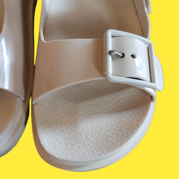 GUCCI Women's Sandal With Mini Double G In White Size: 7 - Picture 7 of 11